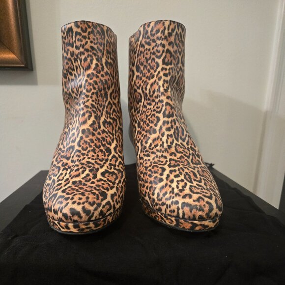 Women's Dr. Liza bootie size 9 - Picture 5 of 5